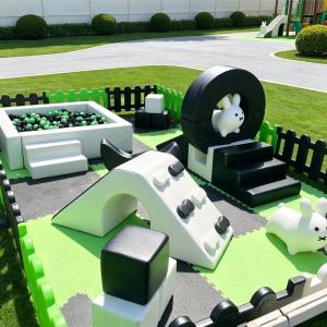 Colorful Kids Indoor Outdoor Soft Play Ball Pit Black and White Balls Ring Tunnel Set Foam Seesaw for Toddler